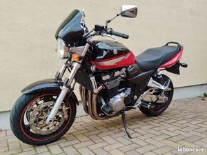 SUZUKI GSX 1400 YOSHIMURA