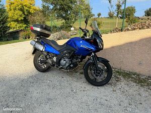 SUZUKI VSTROM DL 650 ÉTAT EXCEPTIONNEL + SACOCHES GIVI
