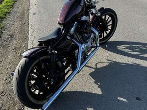 HARLEY-DAVIDSON SPORTSTER 1200