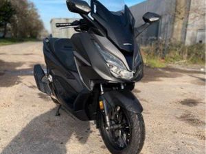 VEND SCOOTER HONDA FORZA 125 CC