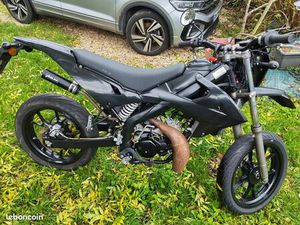 MOTO RIEJU MRT50 ANNÉE 2023