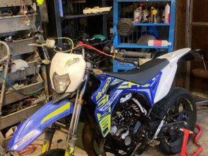 MOTO 50 CC SHERCO