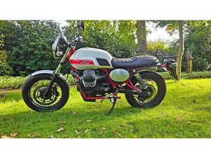 ② MOTO GUZZI V7 II STORNELLO