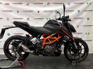 KTM DUKE 390 2023