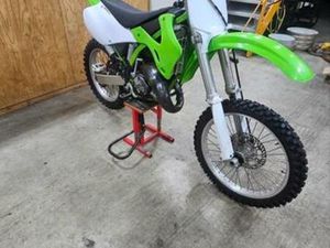 KAWASAKI KX125 BJ 2000 CROSSMOTOR IN TOPSTAAT! — MOTOREN | KAWASAKI — MARKTPLAATS