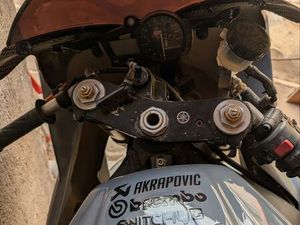 YAMAHA R1 2003 DE PISTE