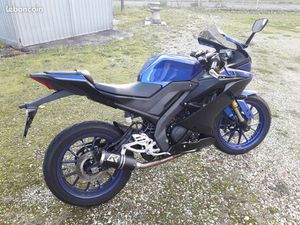 YAMAHA YZF 125 R
