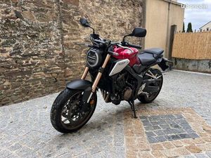 MOTO HONDA CB650 RA