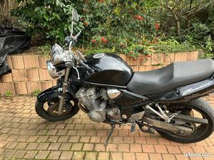 SUZUKI GSF BANDIT 600