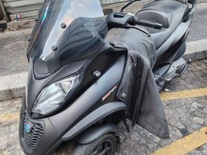 PIAGGIO MP3 500