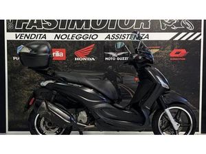 VENDO PIAGGIO BEVERLY 350 POLICE ABS-ASR (2018 - 20) USATA A CECINA (CODICE 9866700) - MOTO.IT