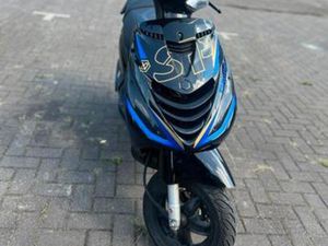 ZIP 4T 50CC NETJES! — SCOOTERS | PIAGGIO — MARKTPLAATS