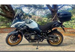 SUZUKI - VSTROM 650 XT