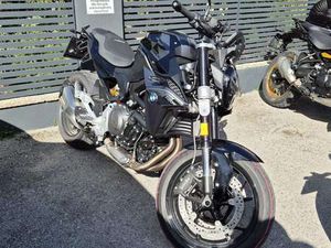 BMW F 900 R SCHWARZ