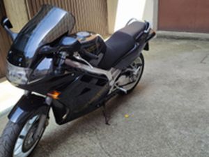 HONDA VFR