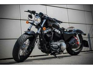 HARLEY DAVIDSON „SPORTSTER 48“ SCHWARZ - TOP XL 1200 X 1.HD