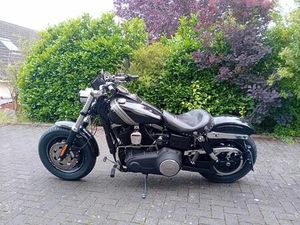 HARLEY-DAVIDSON DYNA FAT BOB