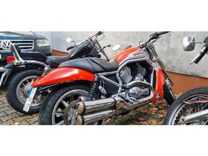 HARLEY DAVIDSON VROD STREETROD SONDERMODEL