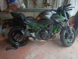KAWASAKI Z650 2023 WEINIG KILOMETERS — MOTOREN | KAWASAKI — MARKTPLAATS
