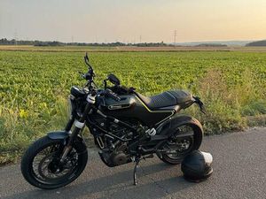 HUSQVARNA SVARTPILEN 401 | 2018 | EURO 4 | LEOVINCE | S22 REIFEN
