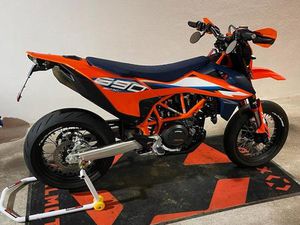 KTM 690 SMC R