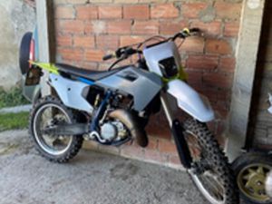 HUSQVARNA CR 125