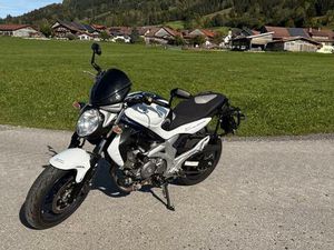 SUZUKI SUZUKI GLADIUS 650 (A2)