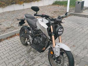 HONDA CB 125R 2022