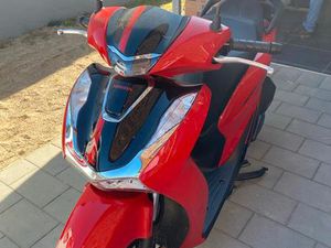 MOTORROLLER HONDA SH125AD