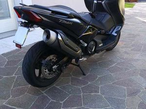 YAMAHA TMAX 530 NERO