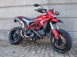 DUCATI HYPERSTRADA 821 DEL 2014 COMPRESO TRAPASSO-