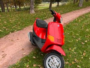 ZIP FAST RIDER 125 — SCOOTERS | PIAGGIO — MARKTPLAATS