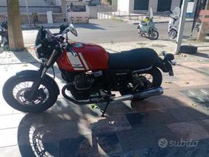 MOTO GUZZI V7 II SPECIAL