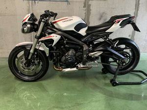 TRIUMPH STREET TRIPLE S