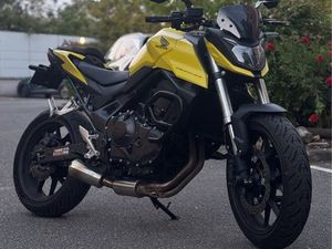 HONDA HORNET 750