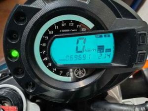 YAMAHA - FZ6 FAZER 600 CC 98 CV