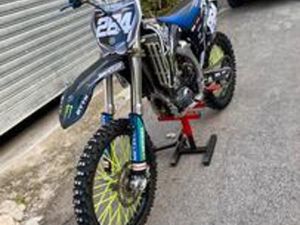 YAMAHA YZF 450 PREZZO TRATTABILE