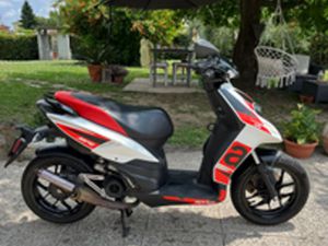 SCOOTER APRILIA