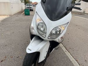 TMAX XP 500 TRÈS BON ÉTAT
