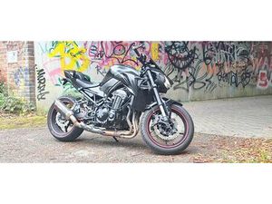 KAWASAKI Z900