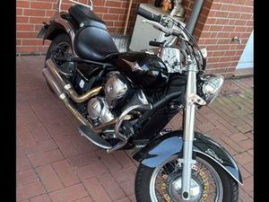 KAWASAKI VN900 *TÜV NEU*