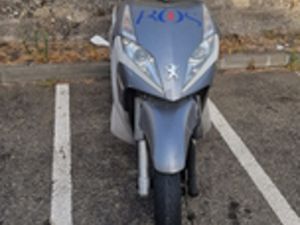 PEUGEOT GEOPOLIS 250