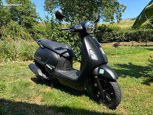 SCOOTER 50CC