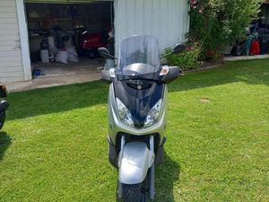 SCOOTER YAMAHA X MAX