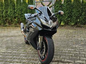 SUZUKI GSX R 750, AKRAPOVIC, GILLES, RIZOMA