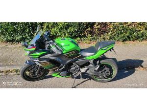 KAWASAKI NINJA 650