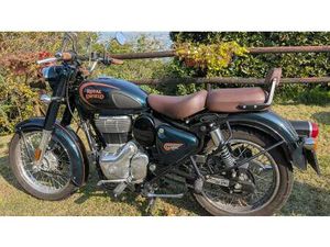 VENDO ROYAL ENFIELD CLASSIC 350 (2021 - 25) USATA A CASALE MONFERRATO (CODICE 9866908) - MOTO.IT