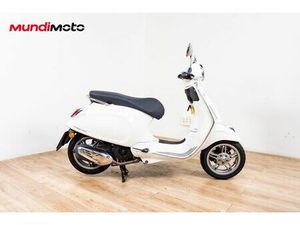 PIAGGIO VESPA 125 PRIMAVERA COLOR VIBE