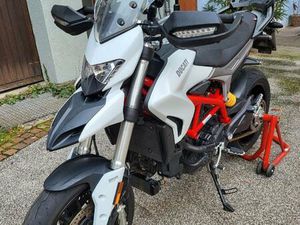 DUCATI HYPERMOTARD / HYPERSTRADA 939