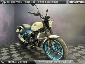 ROYAL ENFIELD GUERRILLA 450, 2025 LOW MILES